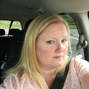 Meet your Posher, Deb